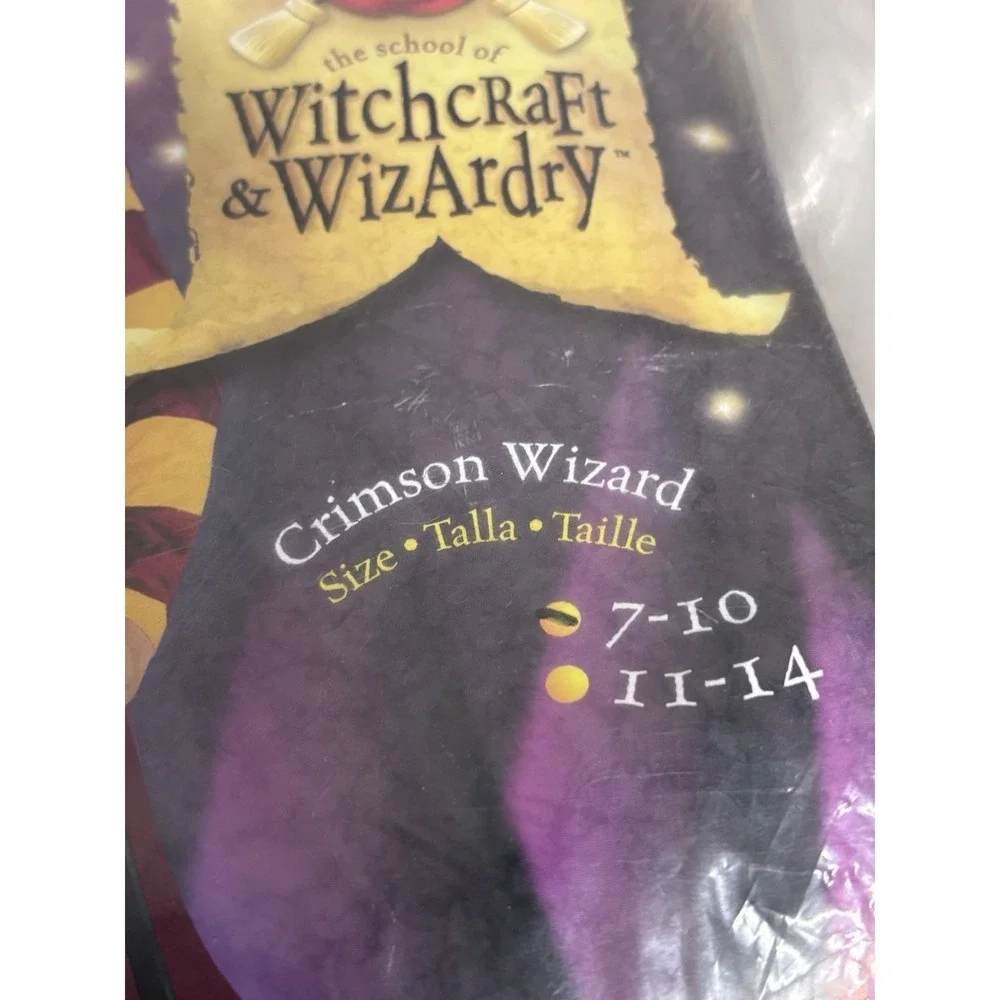 CRIMSON‎ WIZARD SCHOOL OF WITCHCRAFT & WIZARDRY HALLOWEEN COSTUME MEDIUM 7-10 - Picture 6 of 9